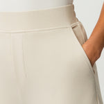 Light Ponte Shorts - Ninepine