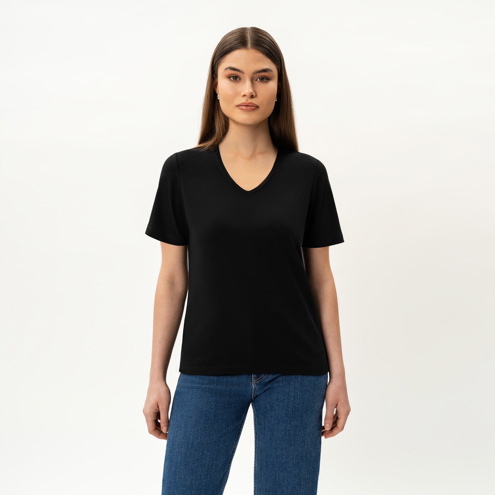 Fitted V-neck Pima T-shirt - Ninepine