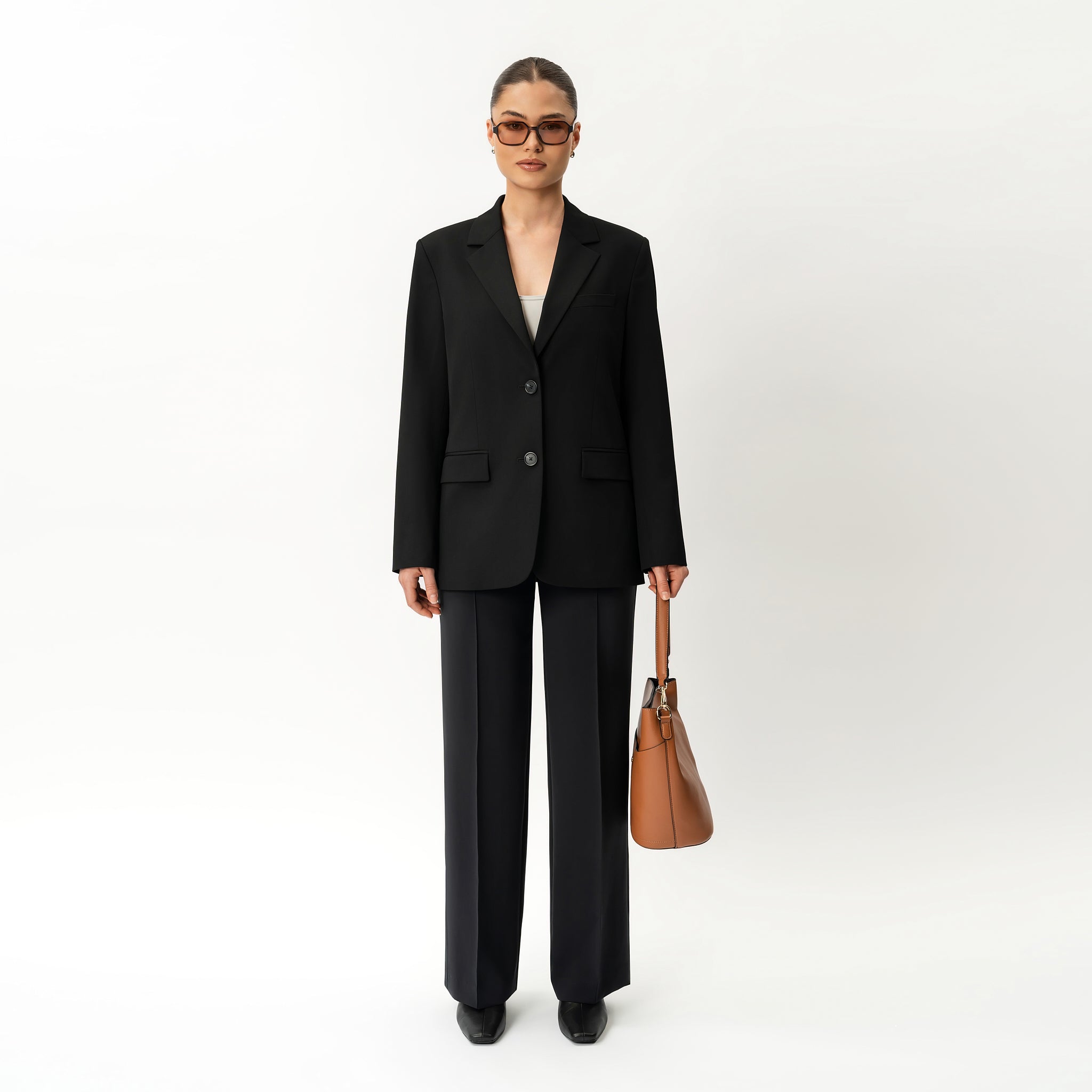 Height: 171 cm | Length: 32" | Size: XS / Height: 5'7" | Length: 32" | Size: XS