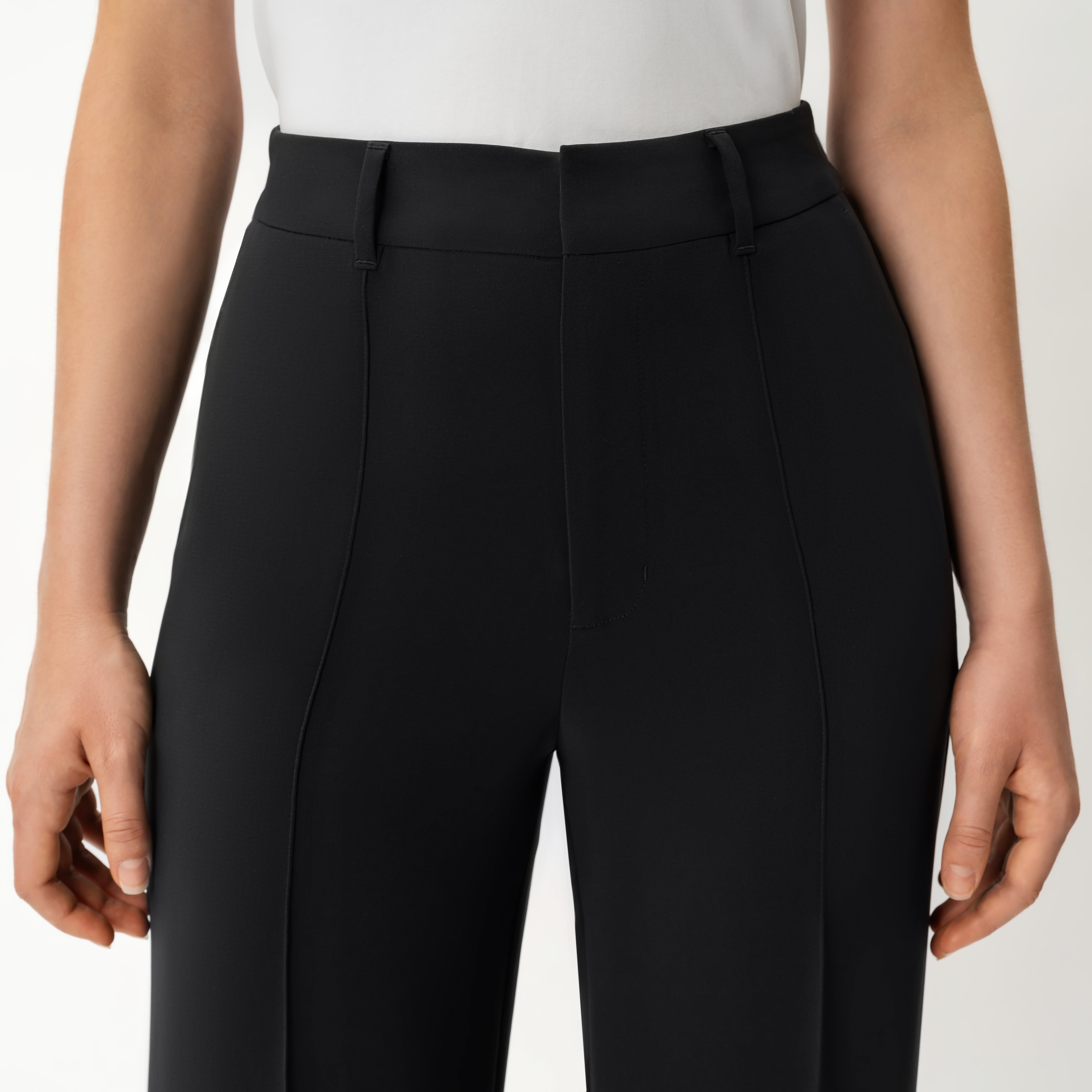 Height: 171 cm | Length: 32" | Size: XS / Height: 5'7" | Length: 32" | Size: XS