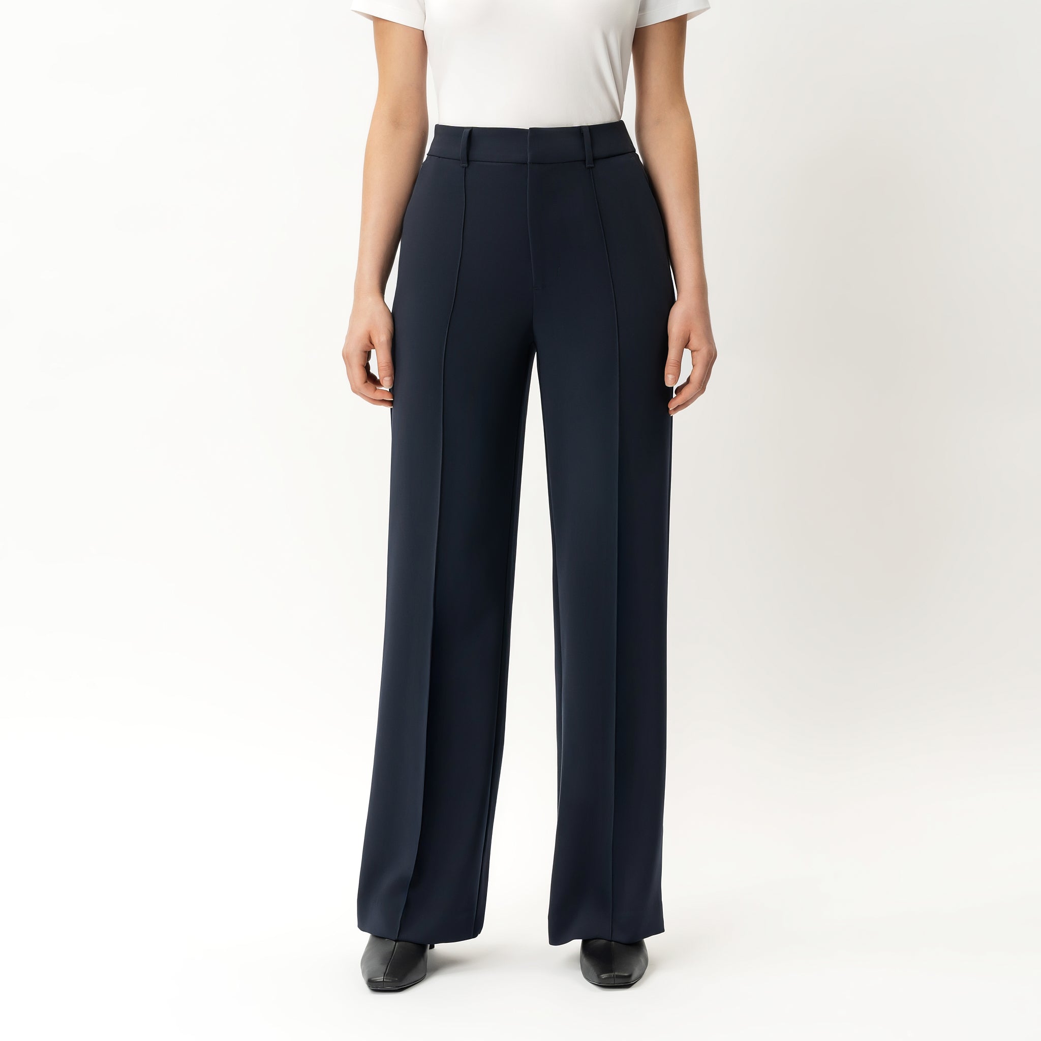 Crepe Relaxed Trouser | Ninepine