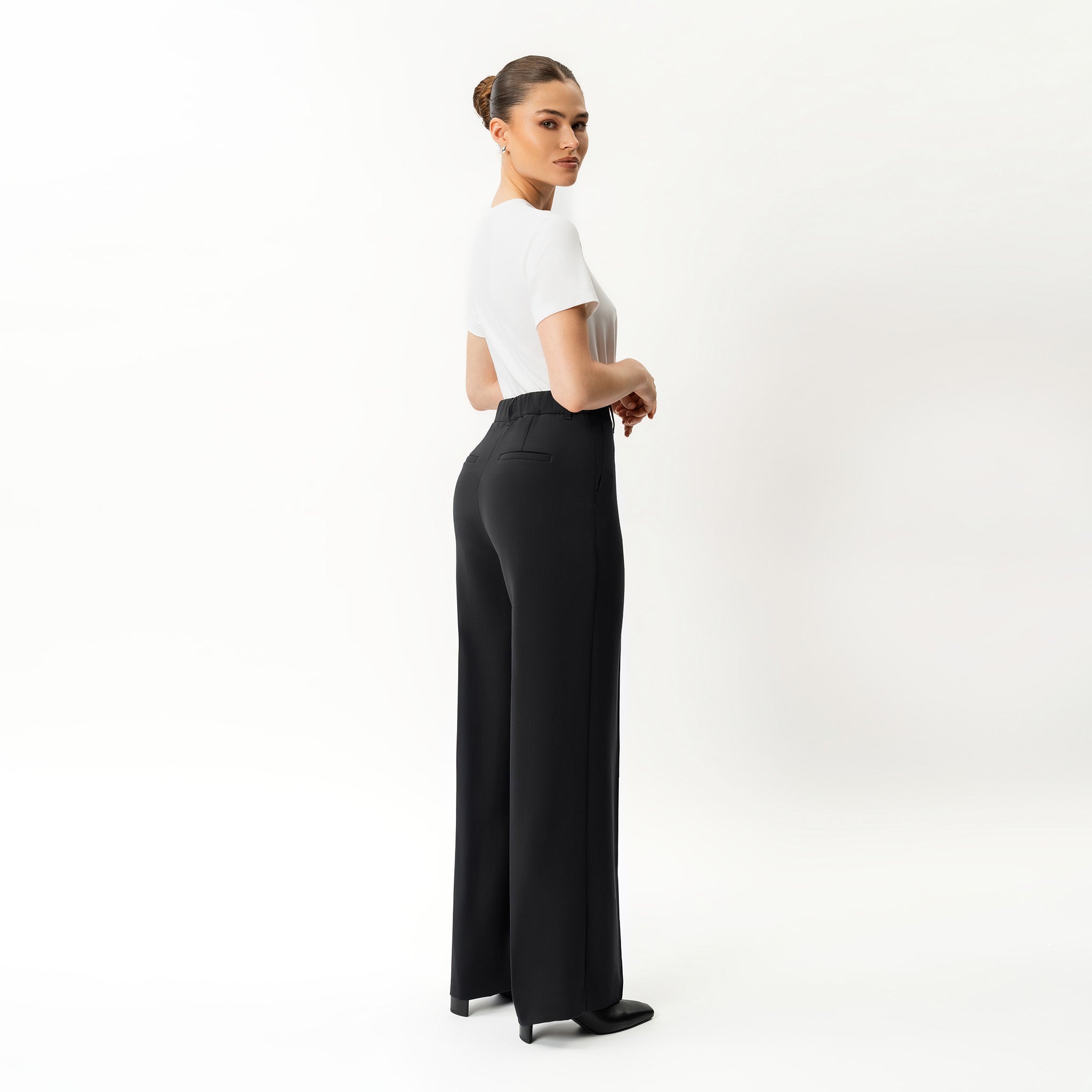Height: 171 cm | Length: 32" | Size: XS / Height: 5'7" | Length: 32" | Size: XS