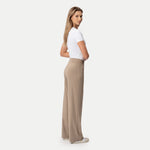 Height: 172 cm | Length: 32" | Size: XS / Height: 5'8" | Length: 32" | Size: XS