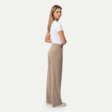 Height: 172 cm | Length: 32" | Size: XS / Height: 5'8" | Length: 32" | Size: XS